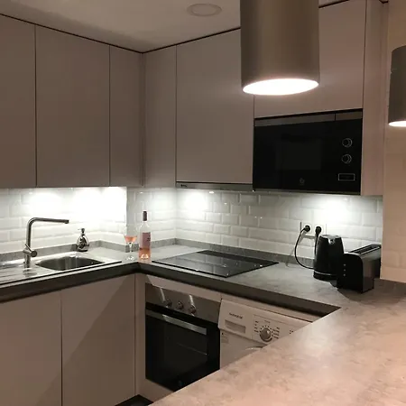 Modern Marina Fantastic Apartment Estepona