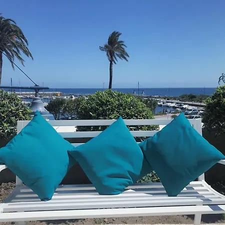 Апартаменты Modern Marina Fantastic