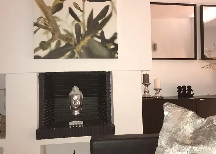 Modern Marina Fantastic *